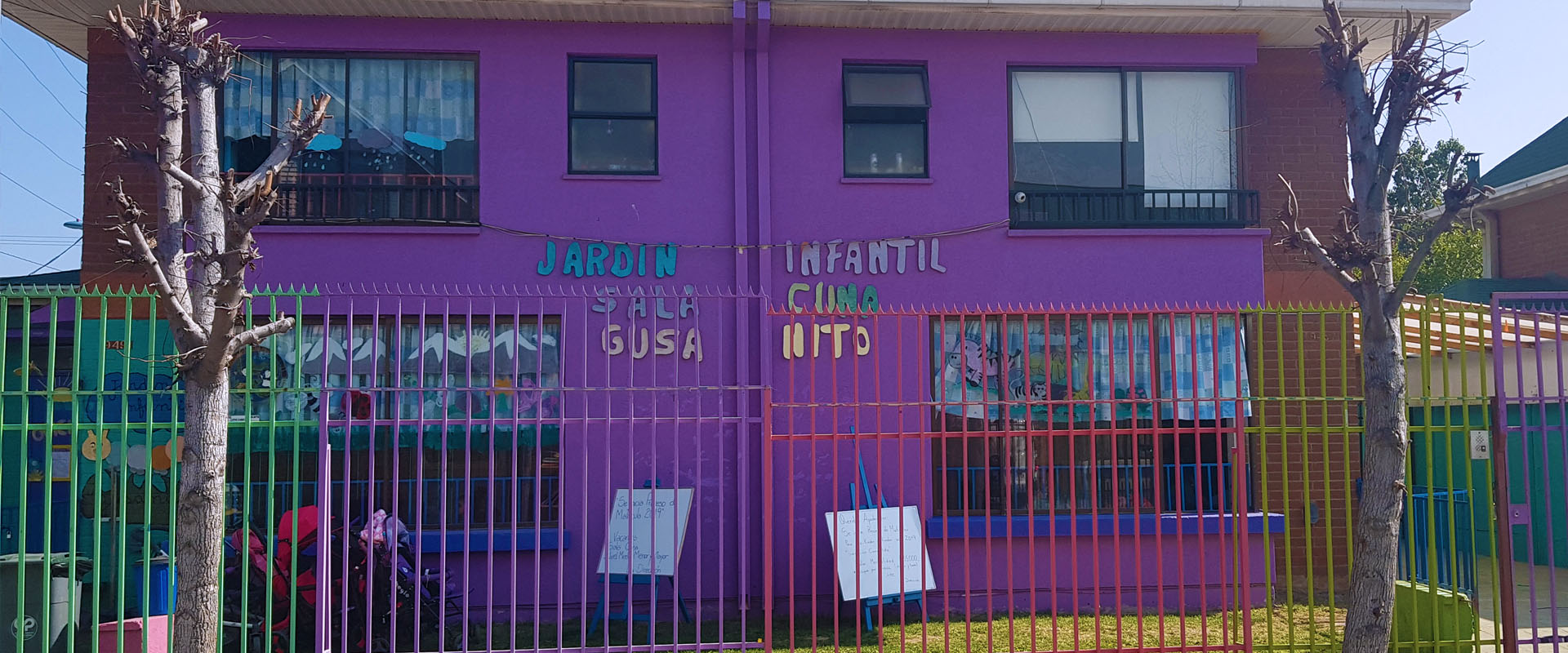Fachada del Jardín Gusanito en Boris Bravo Justiniano