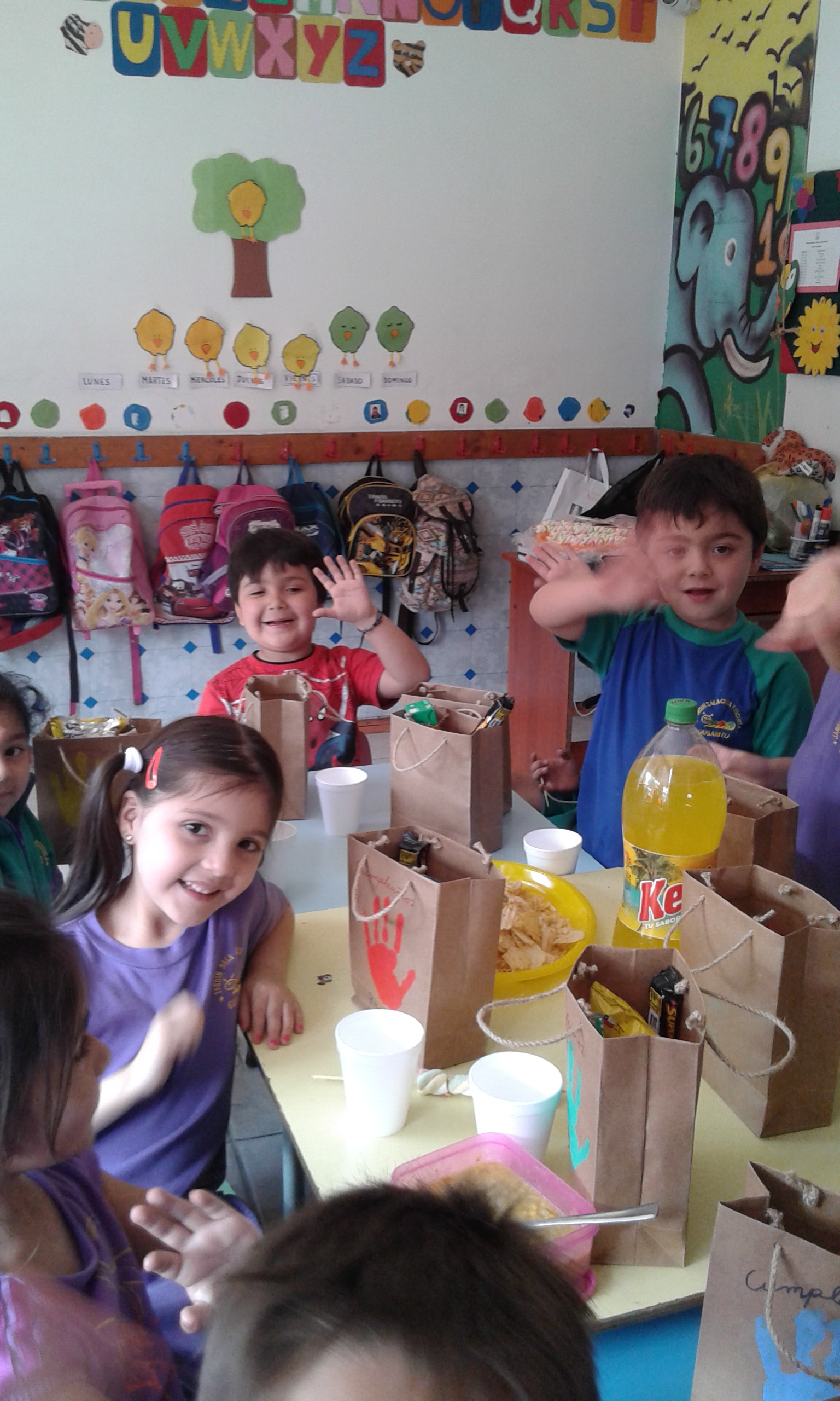 Actividad de motricidad en la sala
